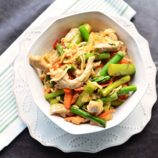 Pork and Asparagus Noodle Bowls