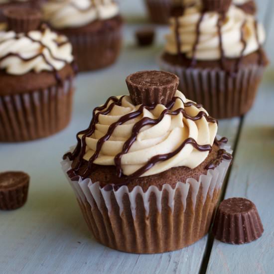 Reeses Peanut Butter Cupcakes