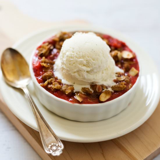 Strawberry Rhubarb Crisp
