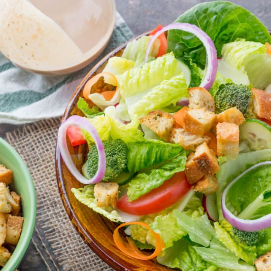 Garden Salad & Homemade Croutons