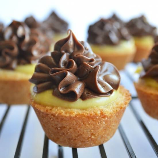 Eclair Cookie Cups