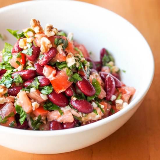 Vegan Tomato, Kidney Beans and Parsley