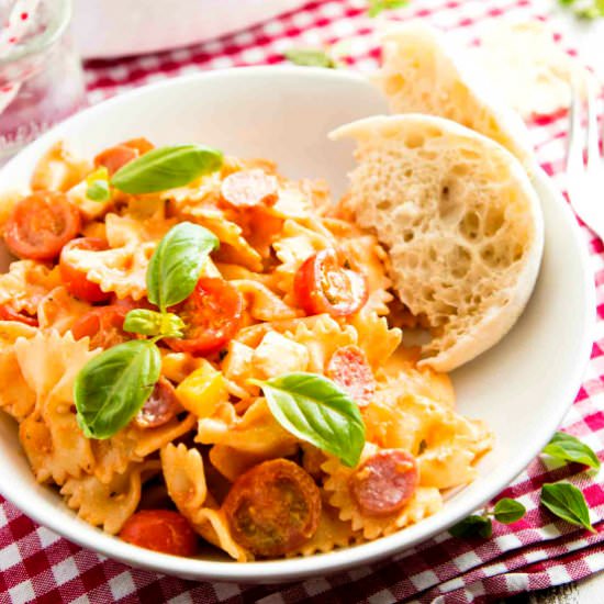 Pepperoni Pizza Creamy Pasta Salad