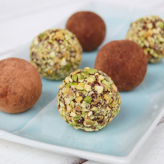 Healthy Raw Chocolate Truffles