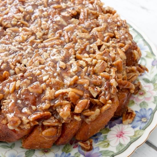 Easy Caramel Pecan Sticky Buns