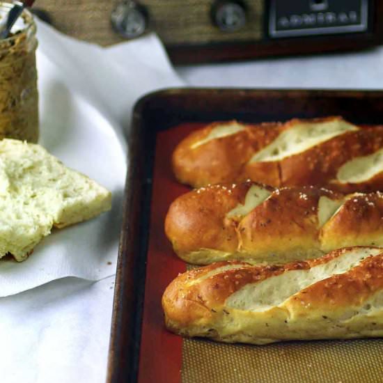 Challah Pretzel Rolls (Vegan)