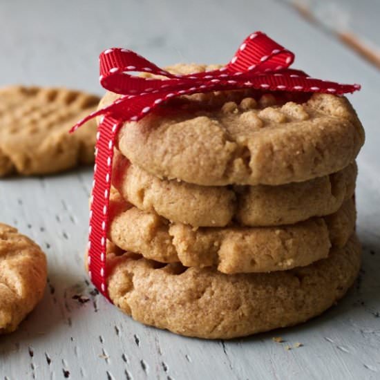 3 Ingredient Peanut Butter Cookies