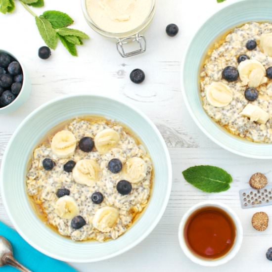 Blueberry & Banana Overnight Oats