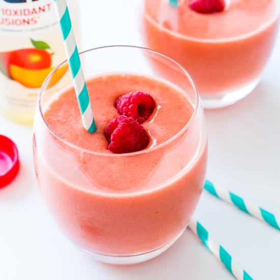 Raspberry Mango Smoothie