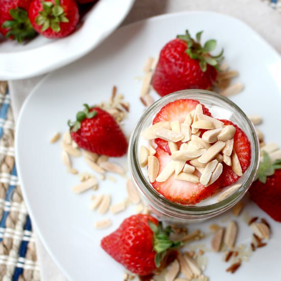 Whole Grain and Yogurt Parfait