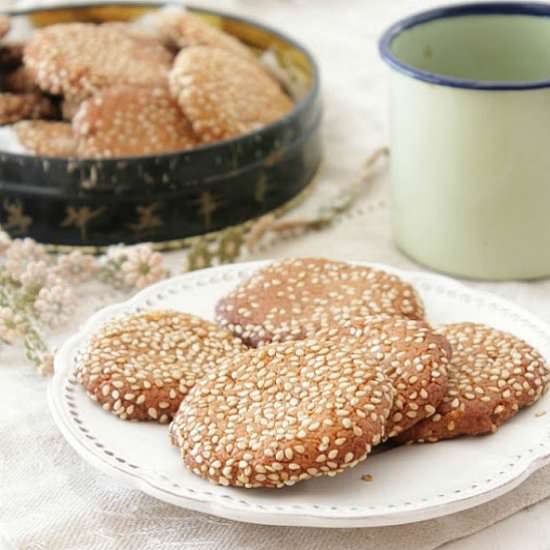 Sesame cookies