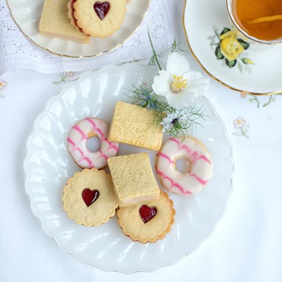 Classic British Biscuits