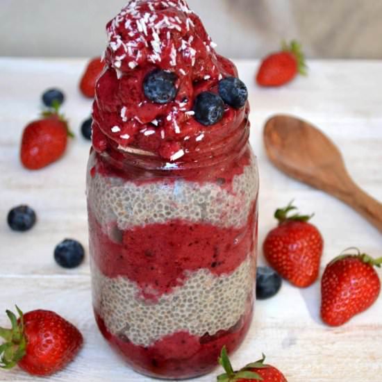 Berry Chia Nice Cream