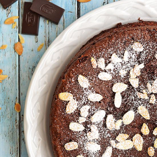 Chocolate-Almond-Olive Oil Cake