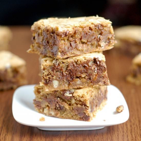 Bourbon Biscoff Blondies