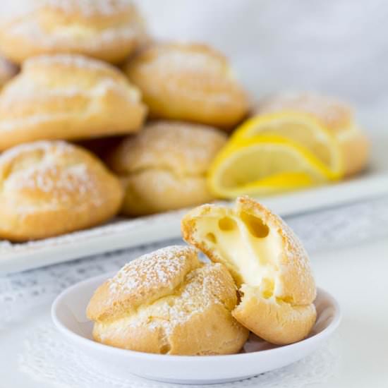 Lemon Crème Puffs