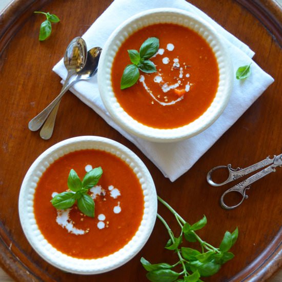 Simple tomato soup