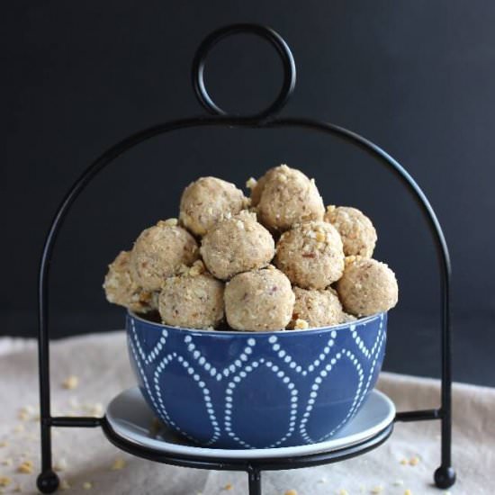 No Bake Protein Peanut Butter Balls