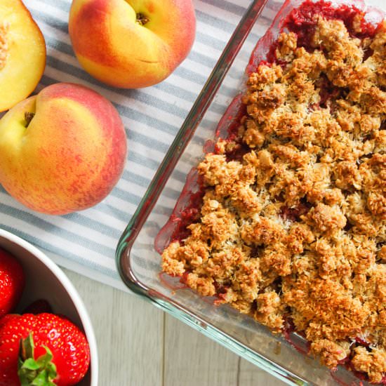 Peach and Strawberry Crumble
