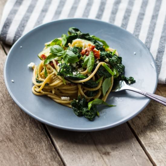 Quick Lemon Pesto Pasta