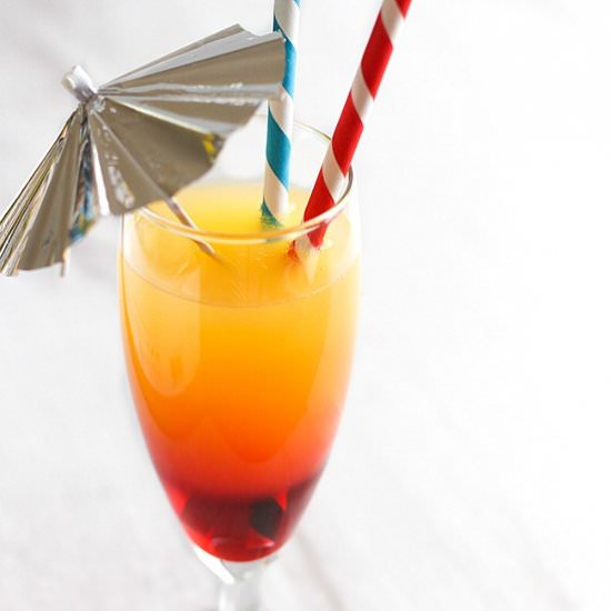 How to Make a Layered Cocktail
