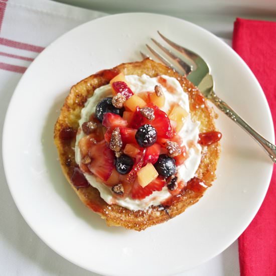 Berry Topped Frech Toast Bagels