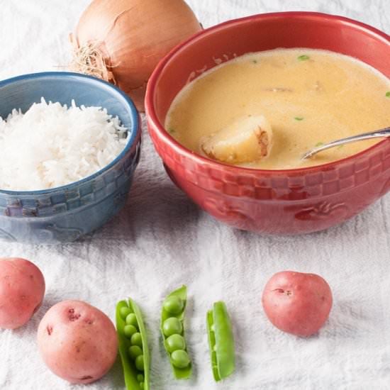 Potato and Green Pea Curry Soup