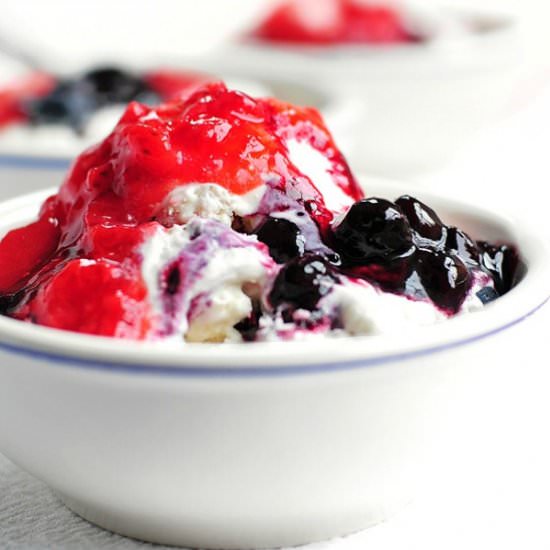 Vanilla Berry Swirl Ice Cream