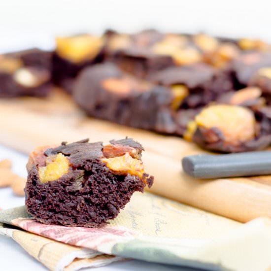 Healthy Peach-Almond Chocolate Cake