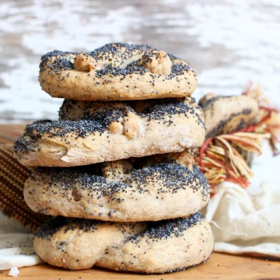 Poppyseed Pretzels