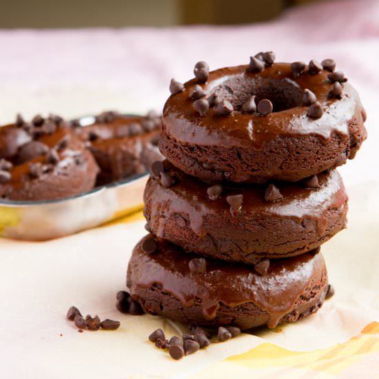 Flourless Triple Chocolate Donuts