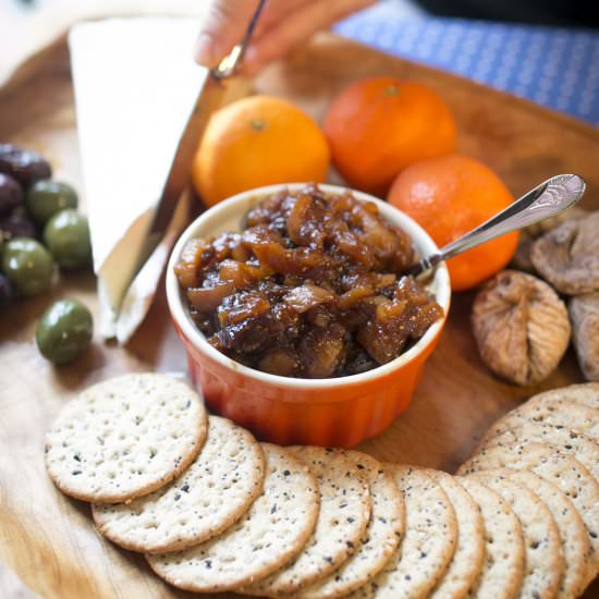 Molasses and Dried Fruit Chutney
