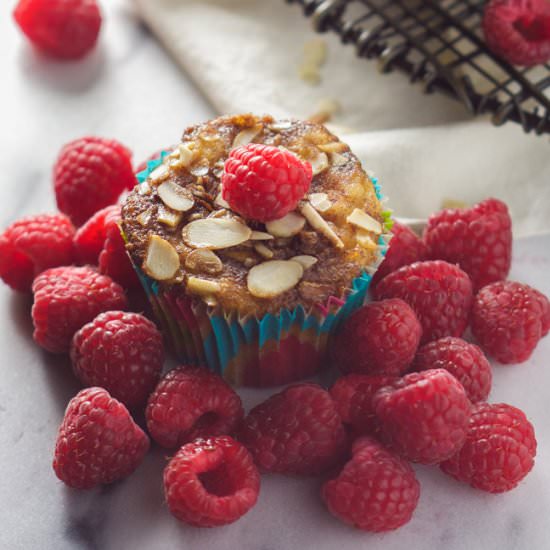 Skinny Raspberry Coffee Cake Muffin