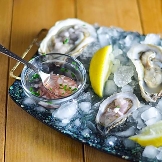 Oysters with Rose Mingonette