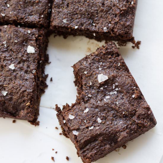 Salted Quinoa Brownies