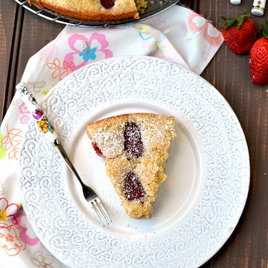 Fresh Strawberry Cake