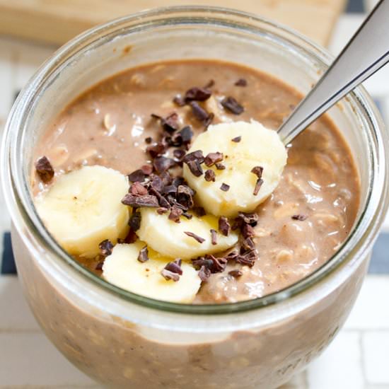 Chocolate Banana Overnight Oats