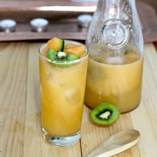 Cantaloupe Kiwi Refresher