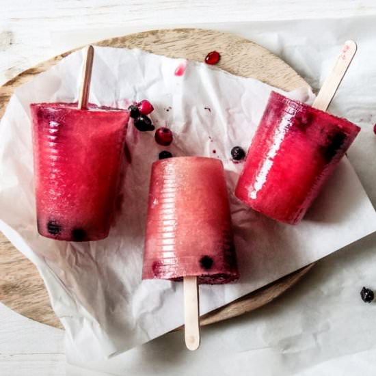 Homemade apple and berry popsicle