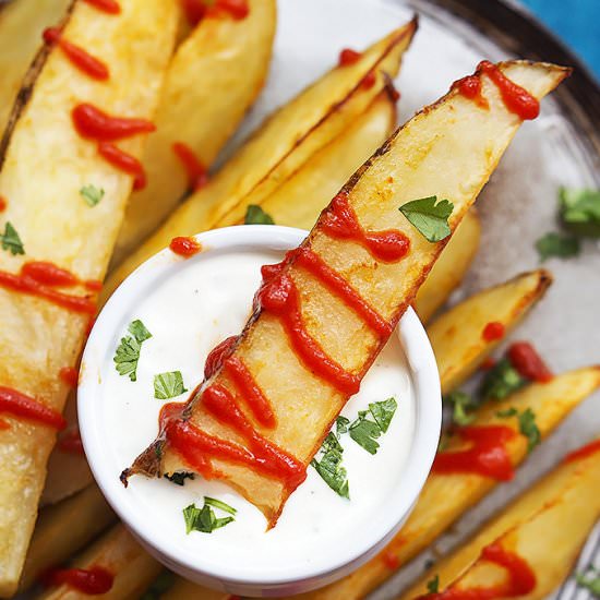 Baked Garlic Sriracha Fries