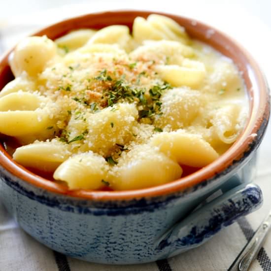 Skinny Creamy Mac and Cheese