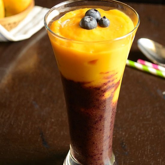 Mango Blueberry Smoothie