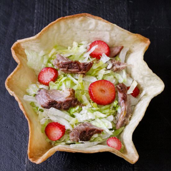 Carnitas & Strawberries Salad