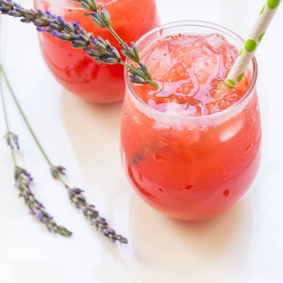 Strawberry Lavender Lemonade