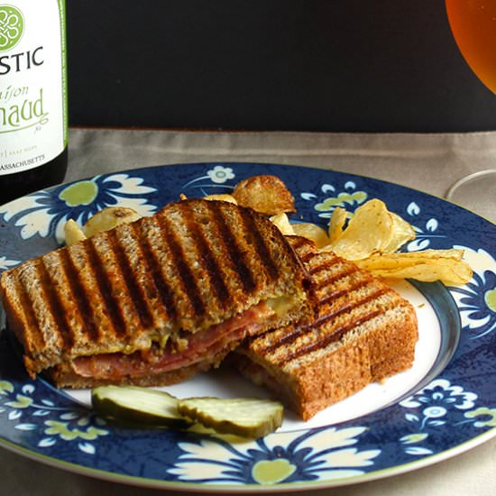 Grilled Cheese & Salame