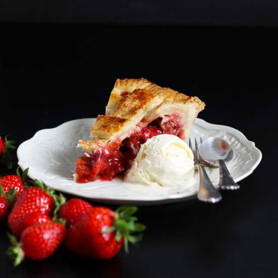 Strawberry Rhubarb Pie