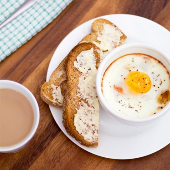 Baked Eggs, Ham & Tomato