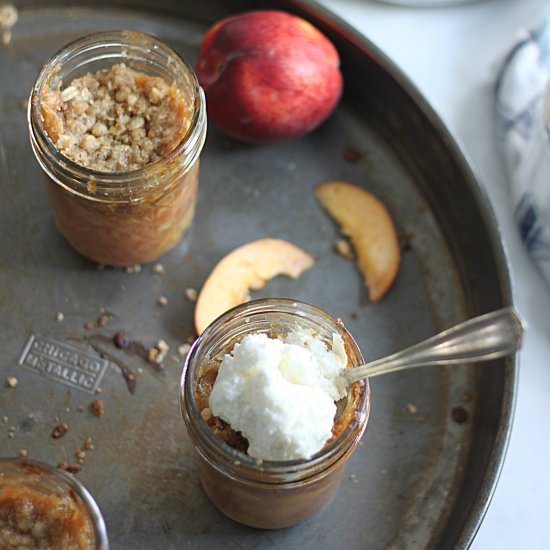 Peach Crisp in Individual Jars