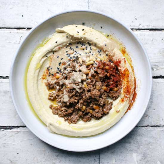Baharat Beef Hummus