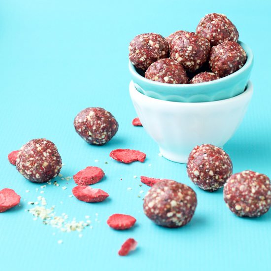 Strawberry Shortcake Energy Balls
